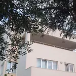 公寓 佩拉公寓 *