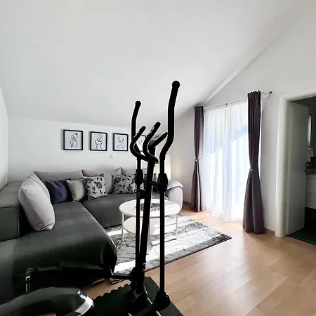 Apartment Pera *