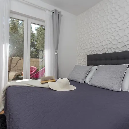 Apartment Pera *