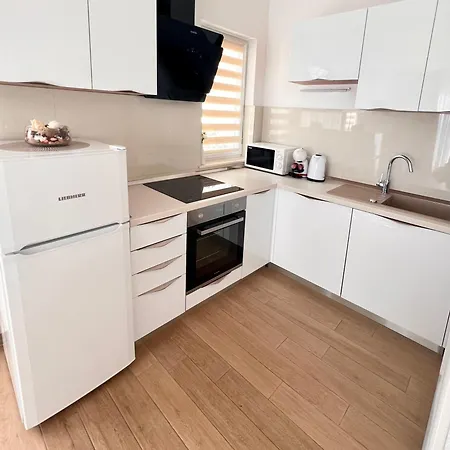 Pera Apartment Hvar Town
