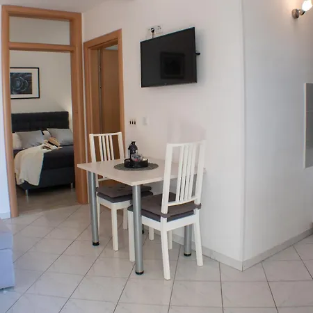 Pera Apartment *