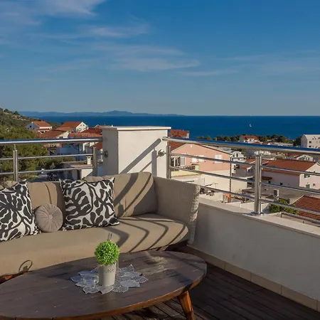 Apartment Pera *