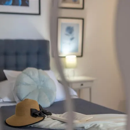 Pera Apartment