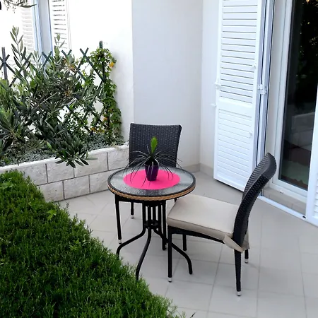 Pera Διαμέρισμα *