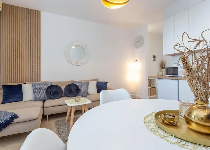 아파트먼트 페라 흐바르