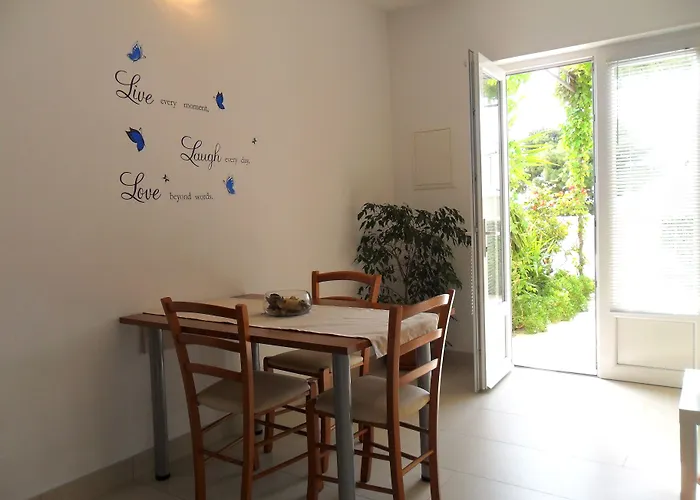 아파트먼트 페라 아파트 흐바르